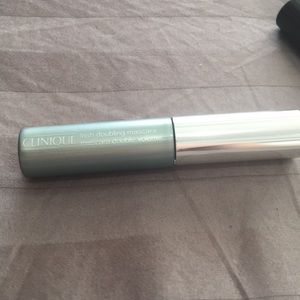 Clinique lash doubling mascara double volume